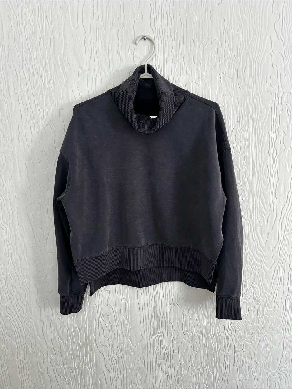LULULEMON Brushed Softstreme Funnel Neck Sweater Sz 4 Black Grey Athleisure